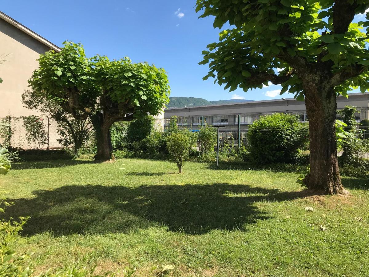 Un Petit Bout De Reve, Balcon, Parking & Proche Centre Apartment Анси Екстериор снимка